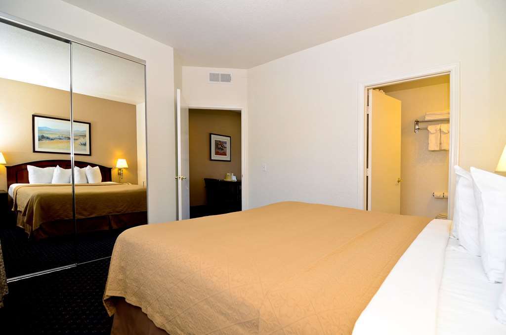 Beachfront Inn And Suites At Dana Point Room photo